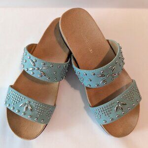 Naturalizer Adley Sea Foam Flat Slip-on Studded Sandals  Size 7.5